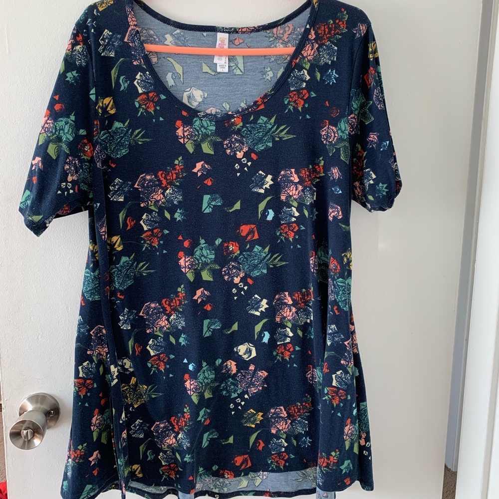 💜3 for $21💜 LuLaRoe PERFECT T EUC